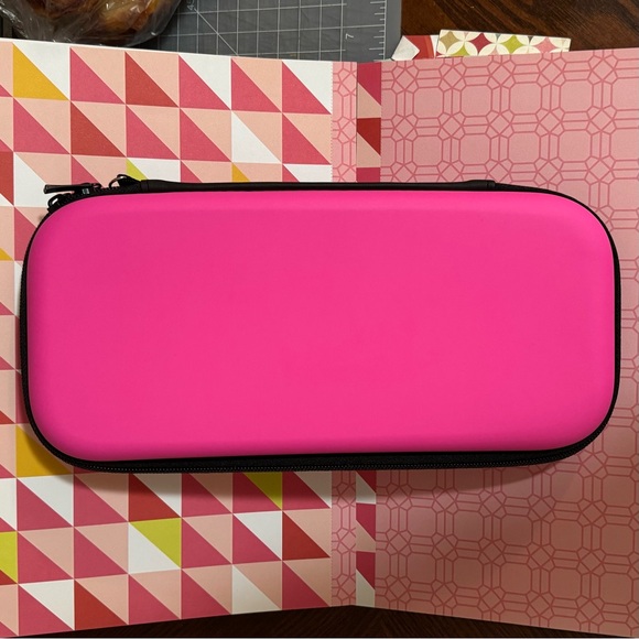 Pink Carrying and Accessory Case Nintendo Switch 2 - Picture 2 of 6